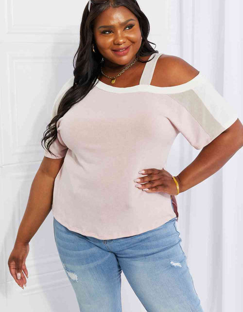 Load image into Gallery viewer, Andree by Unit Full Size Something Simple Cold Shoulder Tee
