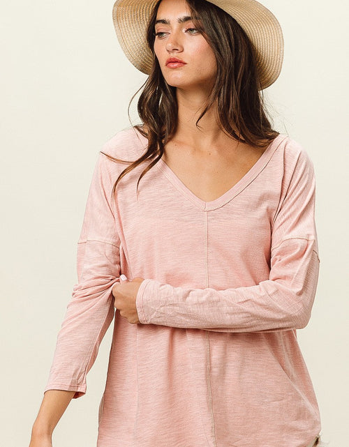Load image into Gallery viewer, BiBi Exposed Seam V-Neck Long Sleeve T-Shirt
