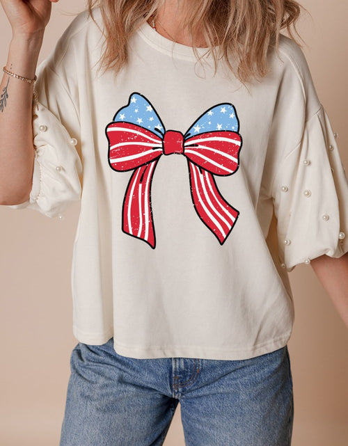 Load image into Gallery viewer, Bowknot Graphic Pearl Puff Half Sleeve T Shirt
