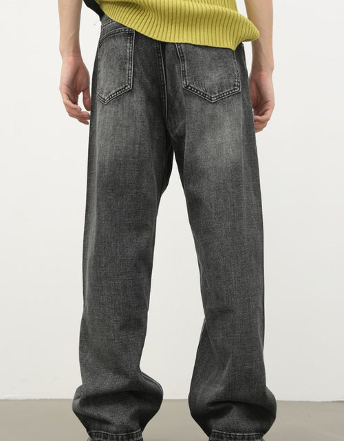 Load image into Gallery viewer, Men's Distressed Jeans with Pockets
