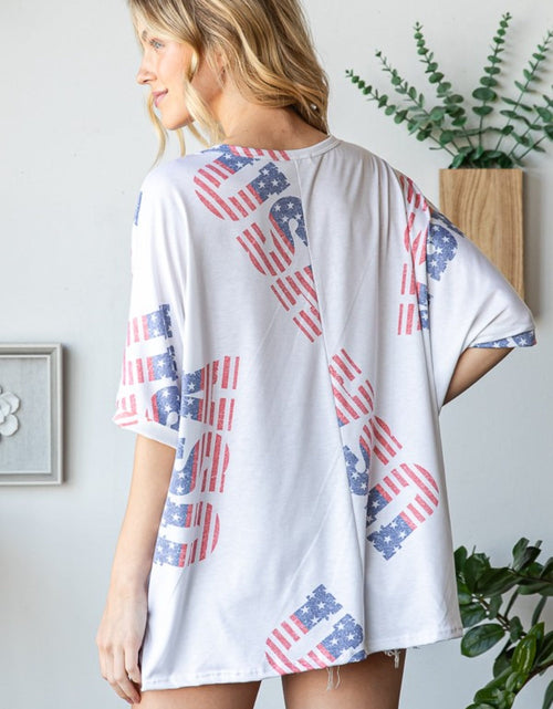 Load image into Gallery viewer, HOPELY Letter Graphic Round Neck T-Shirt
