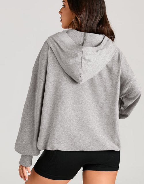 Load image into Gallery viewer, Pocketed Half Zip Long Sleeve Hoodie
