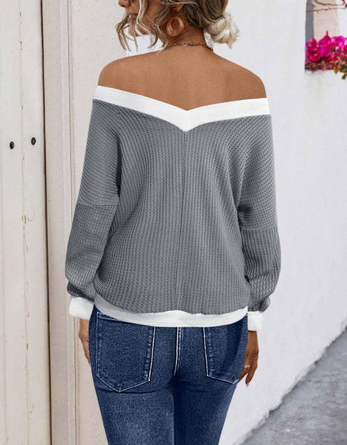 Load image into Gallery viewer, Contrast Trim Off-Shoulder Long Sleeve Sweatshirt
