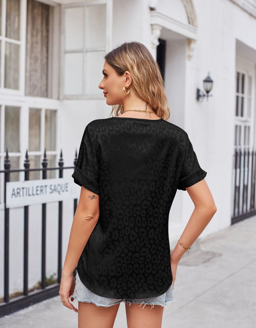 Load image into Gallery viewer, Leopard Print Curved Hem Satin Top
