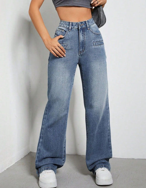 Load image into Gallery viewer, High Rise Wide Leg Jeans with Pockets
