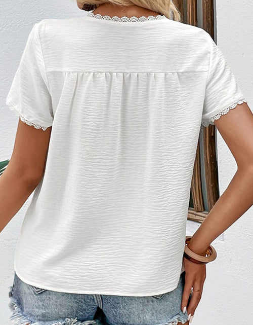 Load image into Gallery viewer, Perfee Textured Lace Trim Tee Shirt
