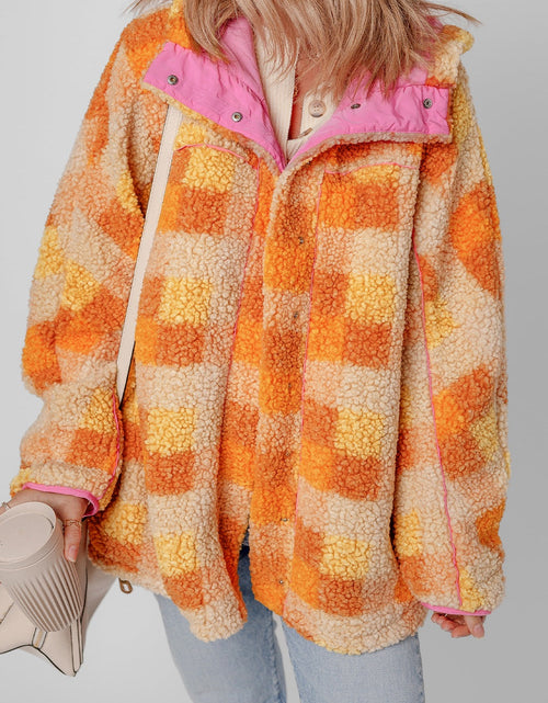 Load image into Gallery viewer, Checkered Long Sleeve Sherpa Hooded Jacket
