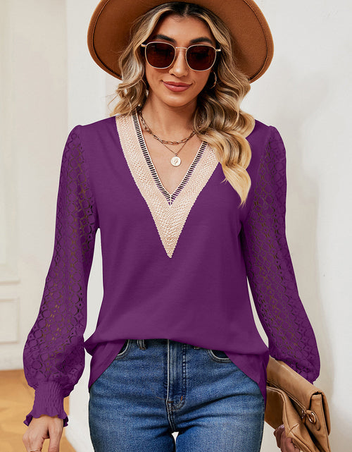 Load image into Gallery viewer, Openwork V-Neck Long Sleeve T-Shirt
