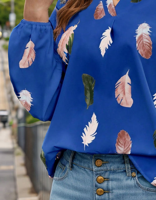 Load image into Gallery viewer, Feather Print Notched Balloon Sleeve Top
