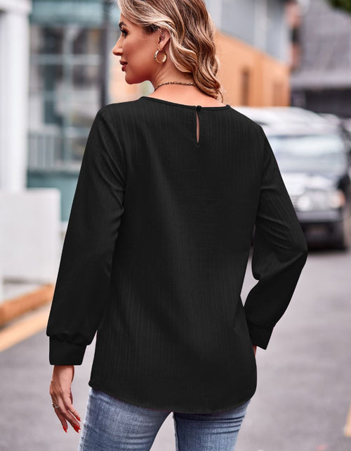 Load image into Gallery viewer, Round Neck Long Sleeve Tee
