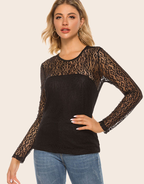 Load image into Gallery viewer, Lace Yoke Spliced Top
