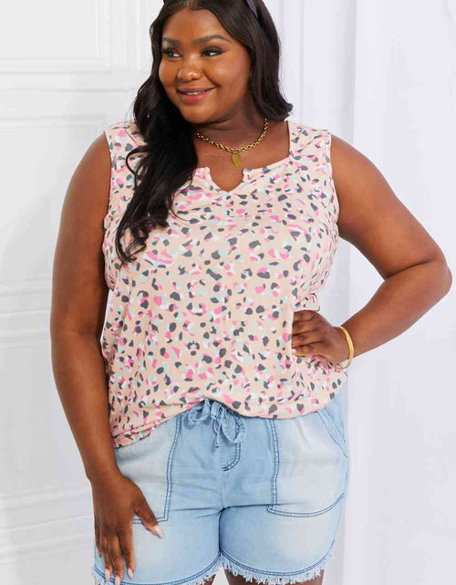Load image into Gallery viewer, Heimish Full Size Printed Sleeveless Top
