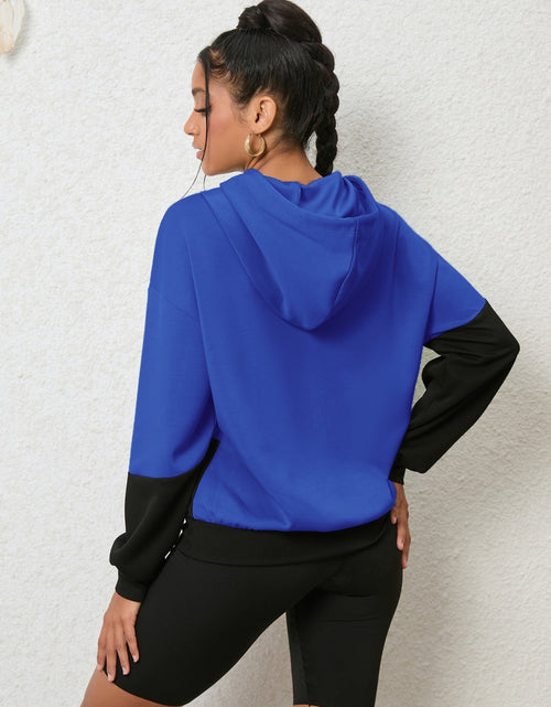 Load image into Gallery viewer, CASUAL Graphic Two-Tone Hoodie

