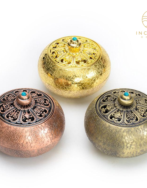 Load image into Gallery viewer, Alloy Retro Incense Holder by incenseocean
