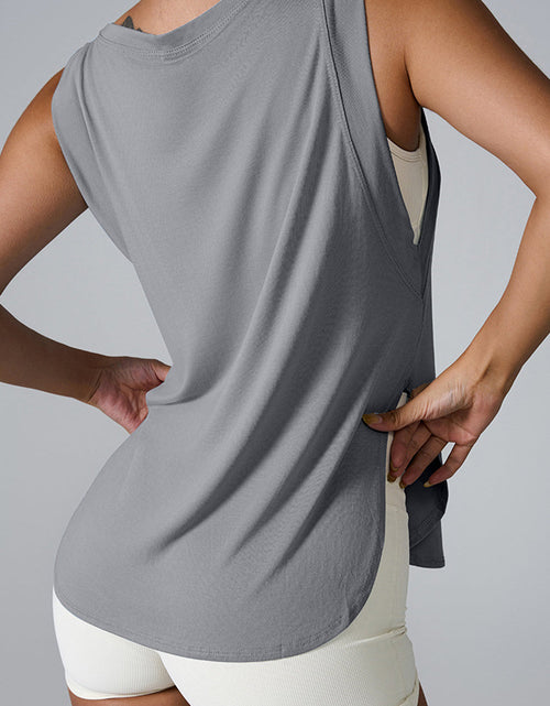 Load image into Gallery viewer, Slit Round Neck Active Tank
