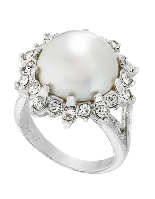 Load image into Gallery viewer, Vintage Ring 1970s Pearl Bead and Swarovski Crystal Ring 18k Gold  #R1782 by PVD Vintage Jewelry
