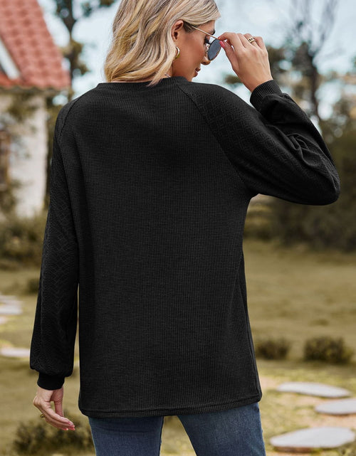 Load image into Gallery viewer, Round Neck Raglan Sleeve Sweatshirt
