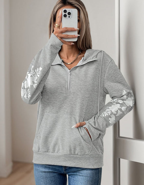 Load image into Gallery viewer, Perfee Half Zip Long Sleeve Hoodie
