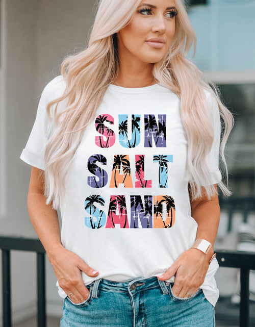 Load image into Gallery viewer, Letter Graphic Round Neck Tee
