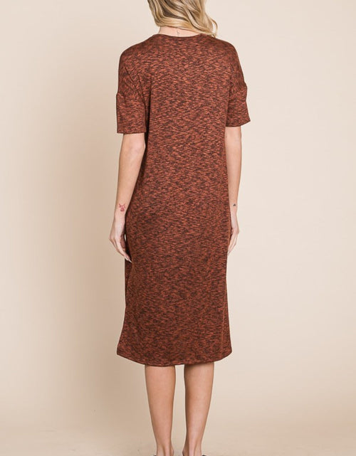Load image into Gallery viewer, BOMBOM Round Neck Side Slit Midi Dress
