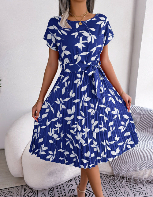 Load image into Gallery viewer, Printed Round Neck Short Sleeve Pleated Dress

