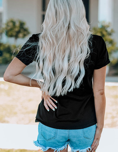Load image into Gallery viewer, Lobster Print Round Neck Short Sleeve T-Shirt
