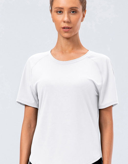 Load image into Gallery viewer, Round Neck Raglan Sleeve Active Tee
