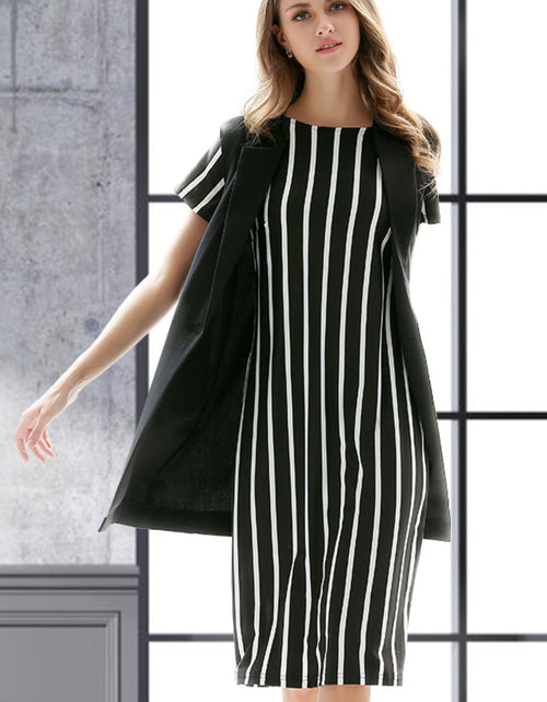 Load image into Gallery viewer, One-Button Sleeveless Longline Blazer

