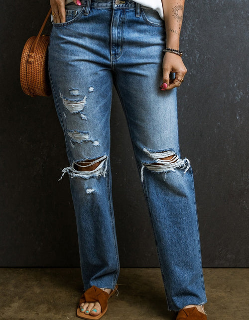 Load image into Gallery viewer, Distressed Raw Hem Jeans with Pockets

