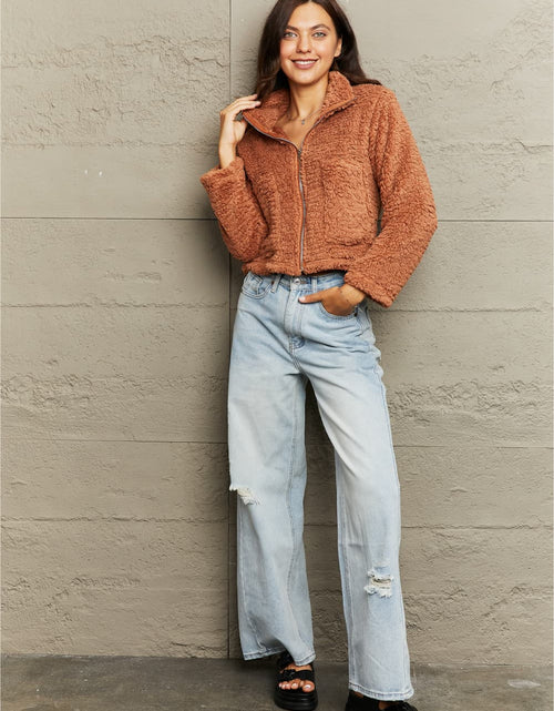 Load image into Gallery viewer, Zip-Up Collared Teddy Jacket
