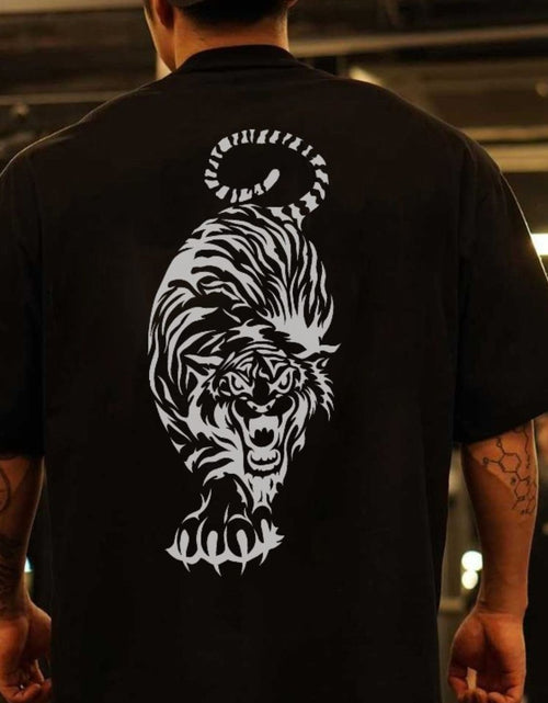 Load image into Gallery viewer, Men's Plus Size Tiger Round Neck Short Sleeve T-Shirt
