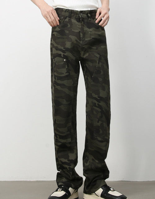 Load image into Gallery viewer, Men's Camouflage Straight Leg Cargo Jeans
