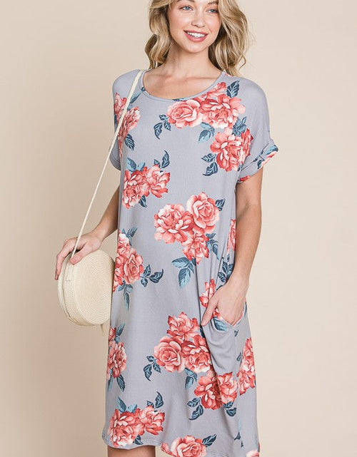 Load image into Gallery viewer, BOMBOM Floral Round Neck Short Tee Dress with Pockets
