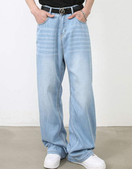 Load image into Gallery viewer, Men's Wide Leg Jeans with Pockets

