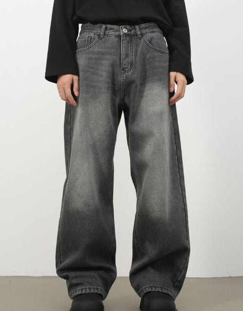 Load image into Gallery viewer, Men's Loose Fit Jeans with Pockets
