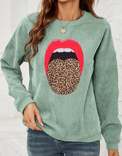 Load image into Gallery viewer, Round Neck Dropped Shoulder MAMA Graphic Sweatshirt
