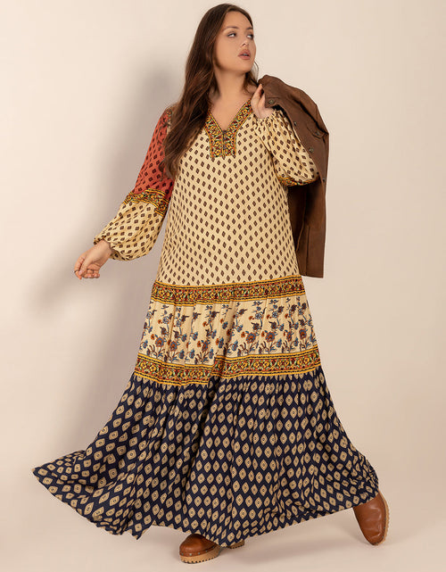 Load image into Gallery viewer, Plus Size Printed V-Neck Long Sleeve Maxi Dress
