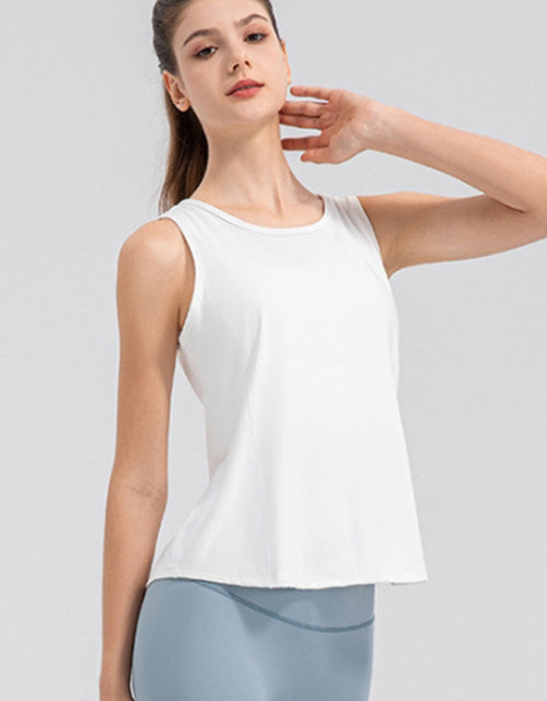 Load image into Gallery viewer, Wide Strap Round Neck Active Tank
