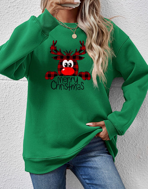 Load image into Gallery viewer, MERRY CHRISTMAS Graphic Sweatshirt

