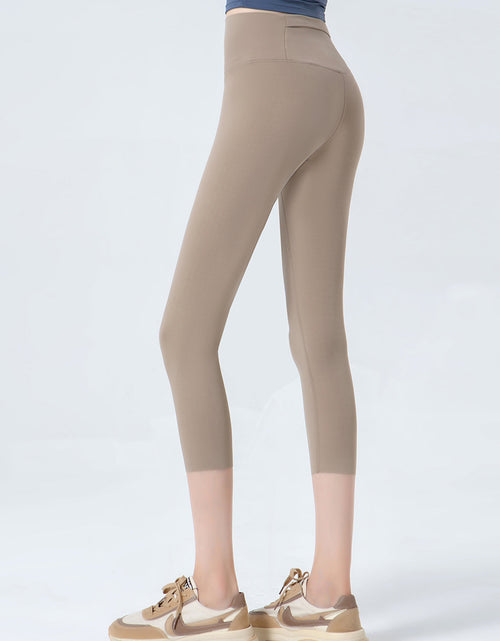 Load image into Gallery viewer, Wide Waistband Cropped Sports Leggings

