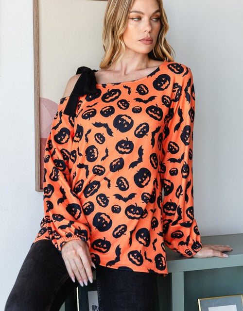 Load image into Gallery viewer, Heimish Pumpkin Print One Shoulder T-Shirt
