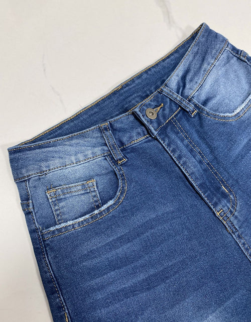 Load image into Gallery viewer, High Rise Rolled Straight Leg Jeans
