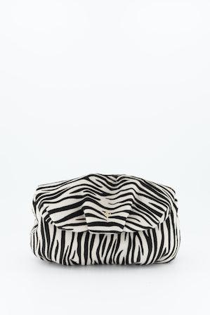 Load image into Gallery viewer, Baby Calf Leda Handbag Beatles by Ladiesse
