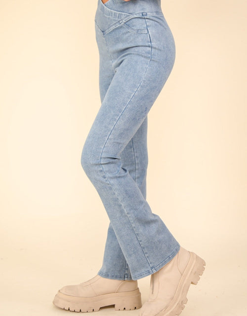 Load image into Gallery viewer, VERY J Washed Denim Stretchy Crossover Waist Leggings
