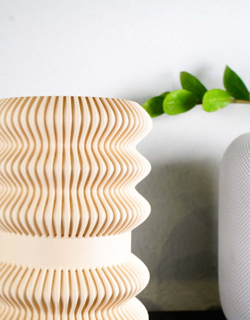 Load image into Gallery viewer, BANDES Vase by Rosebud HomeGoods

