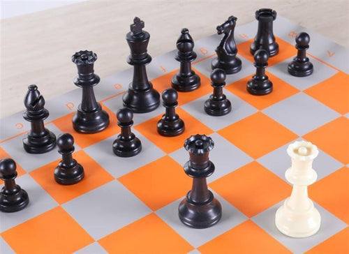 Load image into Gallery viewer, Basic Club Chess Set by Chess House
