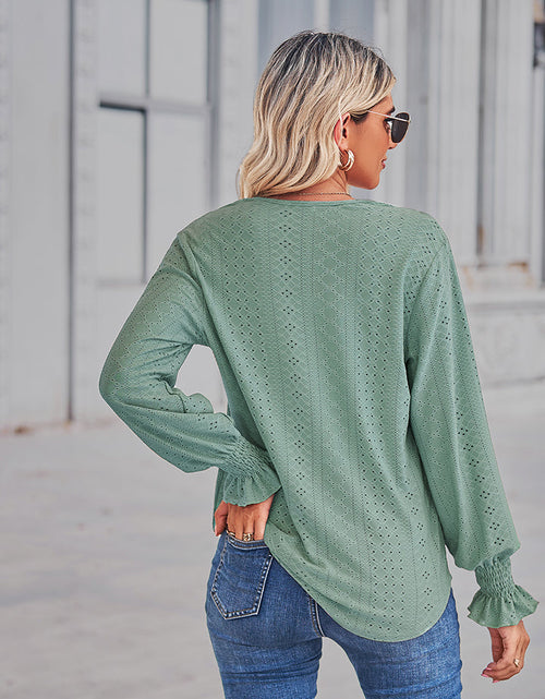 Load image into Gallery viewer, V-Neck Eyelet Flounce Sleeve Blouse
