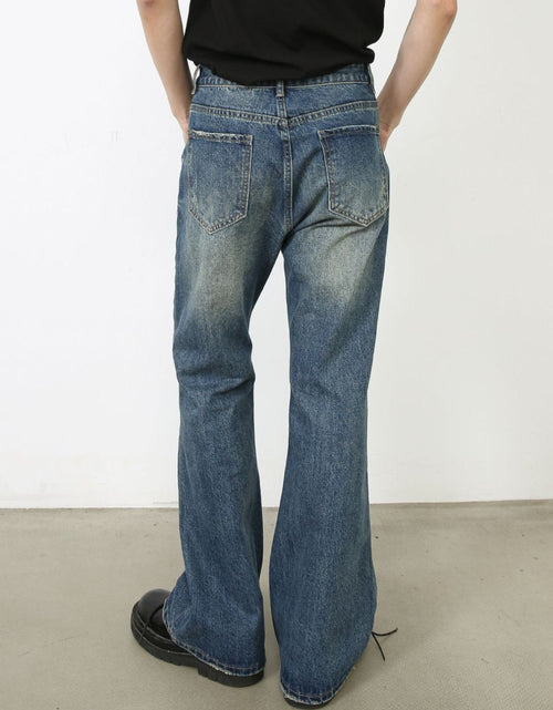 Load image into Gallery viewer, Men's Distressed Jeans with Pockets
