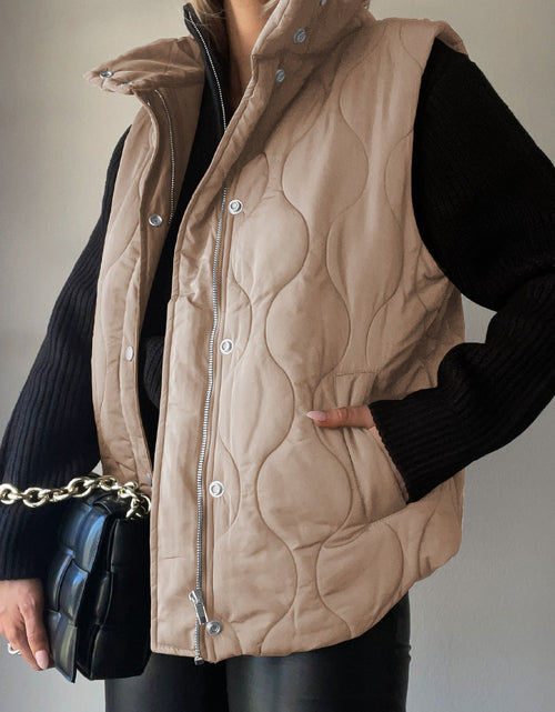 Load image into Gallery viewer, Collared Neck Vest with Pockets
