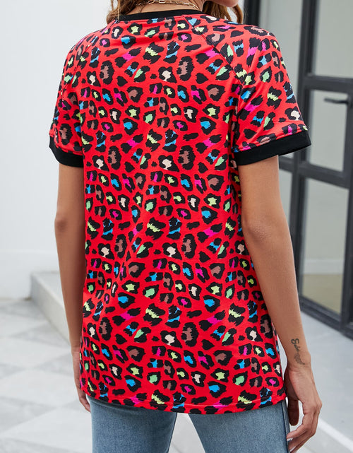 Load image into Gallery viewer, Leopard Round Neck Short Sleeve Tee Shirt
